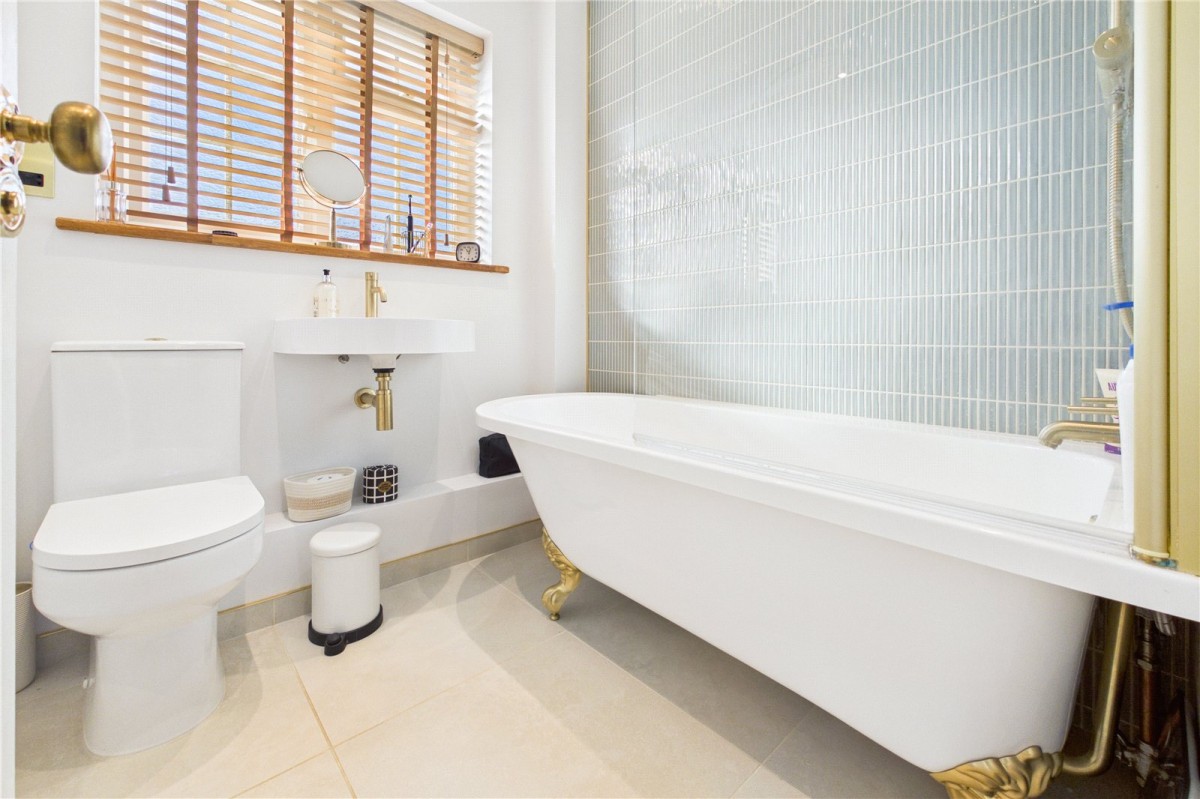 Woolton Hill, Newbury, Hampshire