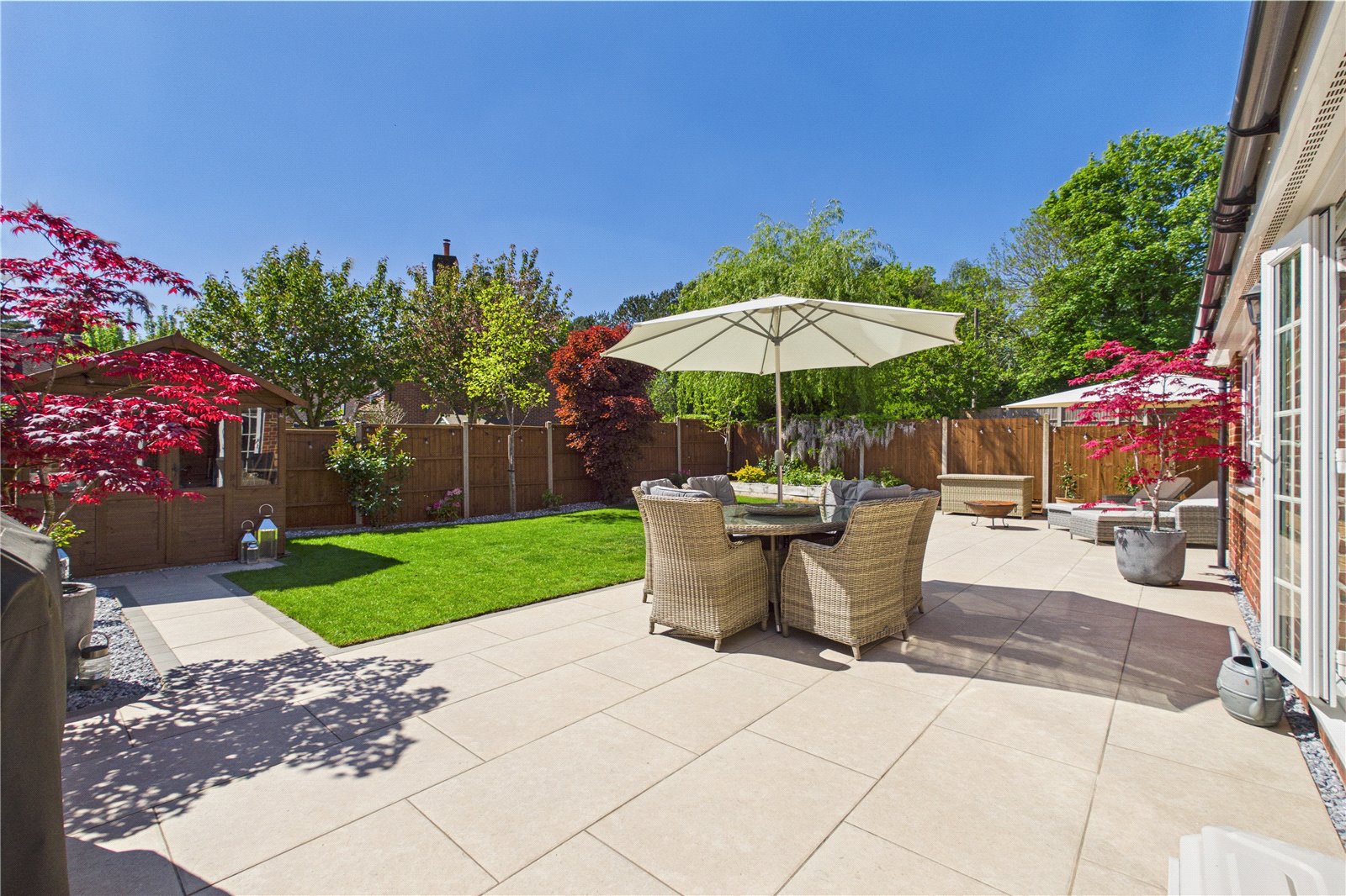 5 bedroom House for sale in Greenham, Thatcham, Berkshire