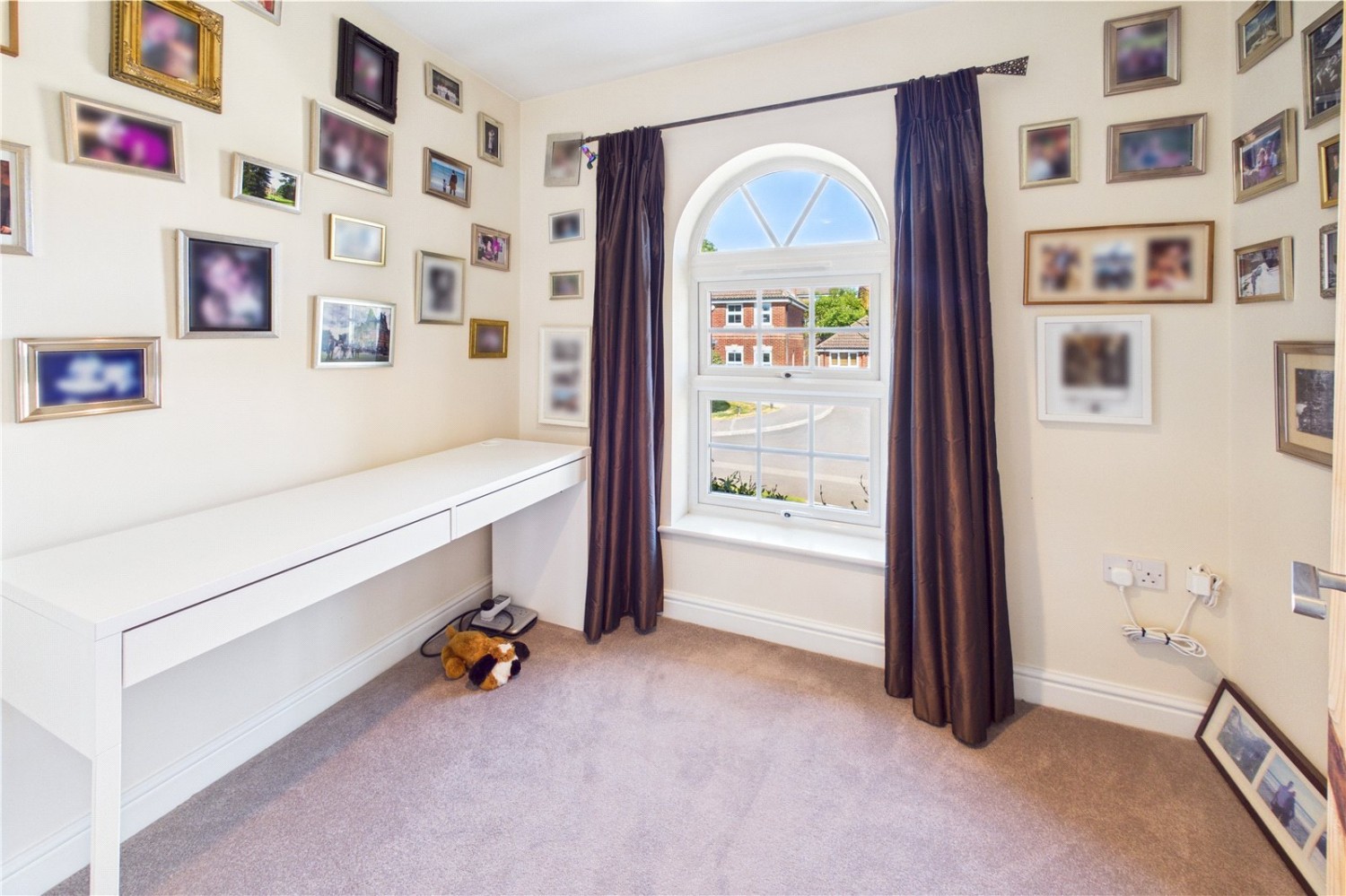 Greenham, Thatcham, Berkshire