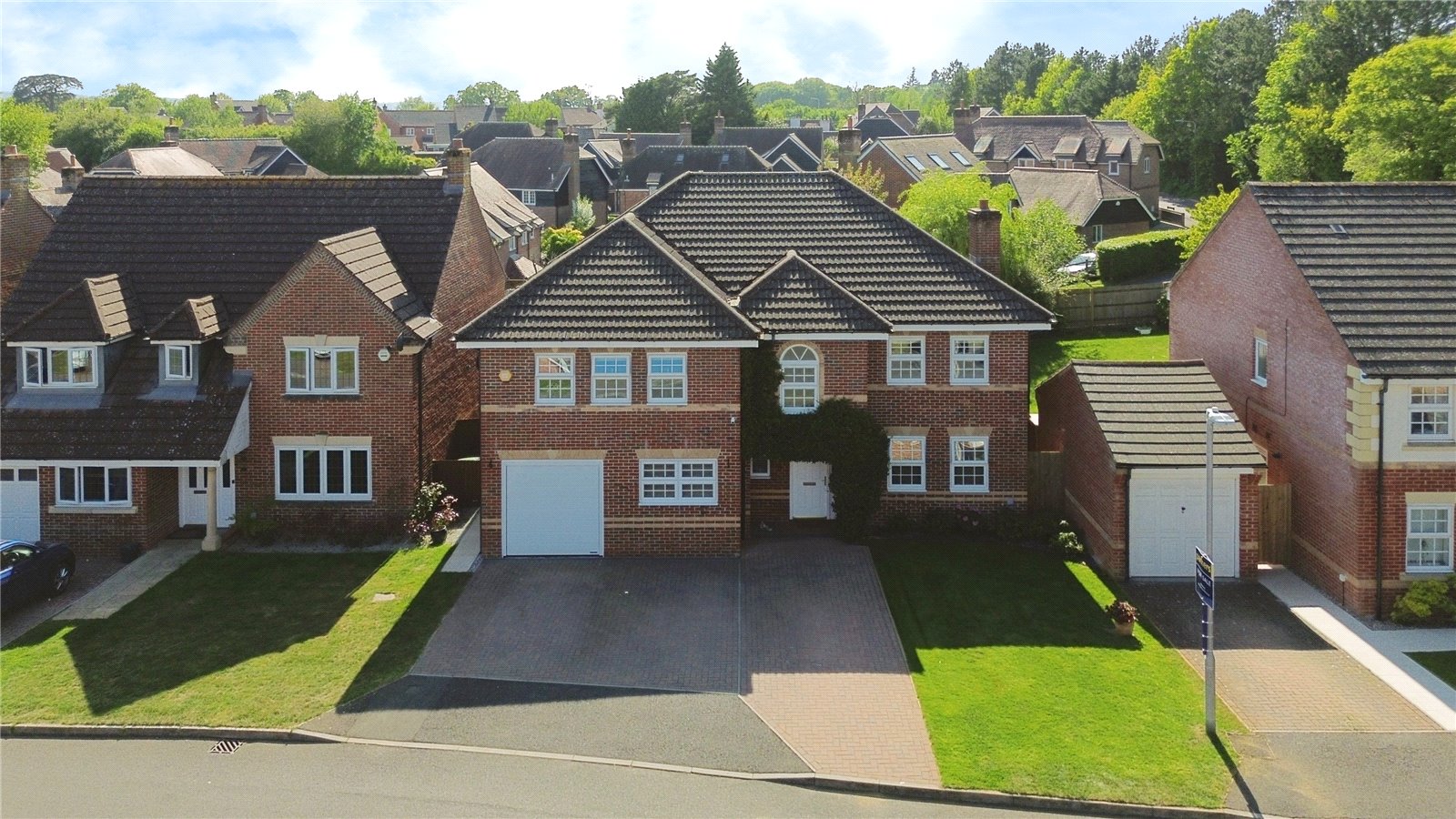 5 bedroom House for sale in Greenham, Thatcham, Berkshire