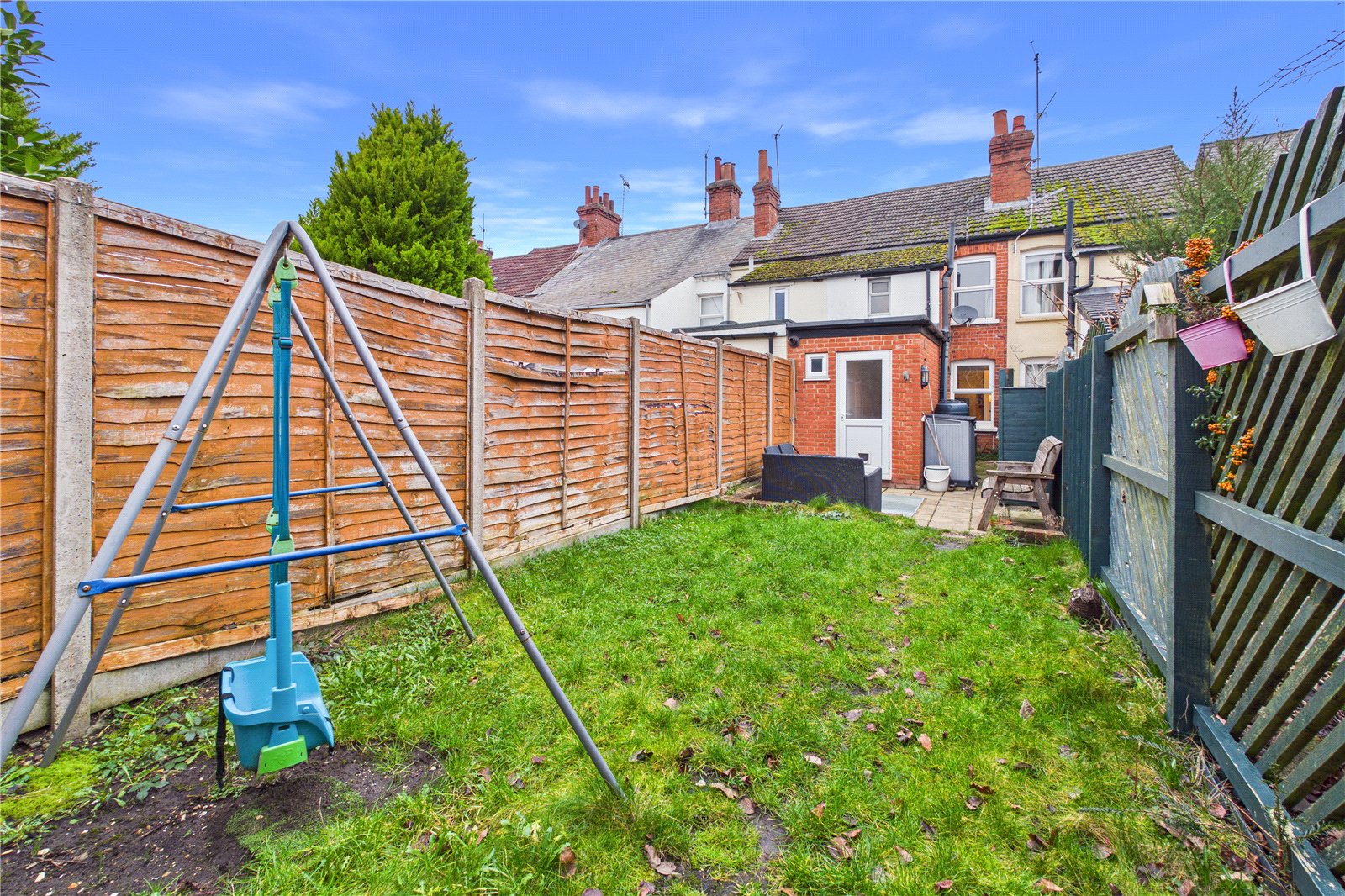 2 bedroom House for sale in Newbury, Berkshire