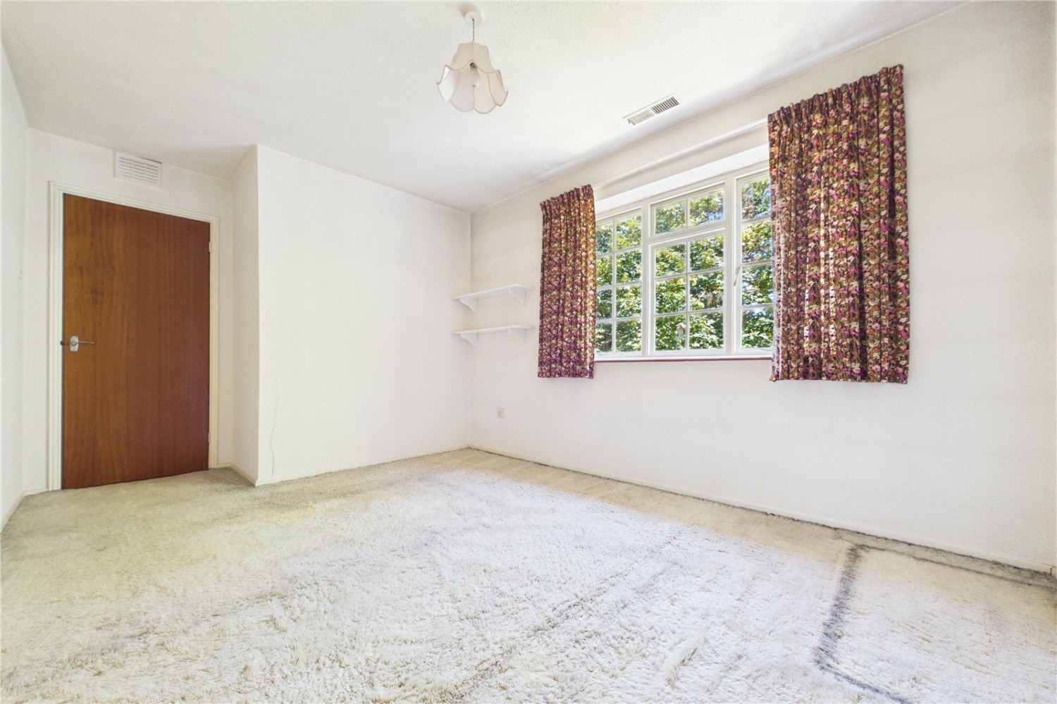 Purley on Thames, Reading, Berkshire