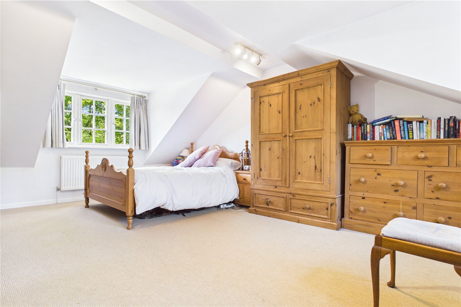 5 bedroom House for sale in Cold Ash, Thatcham, Berkshire