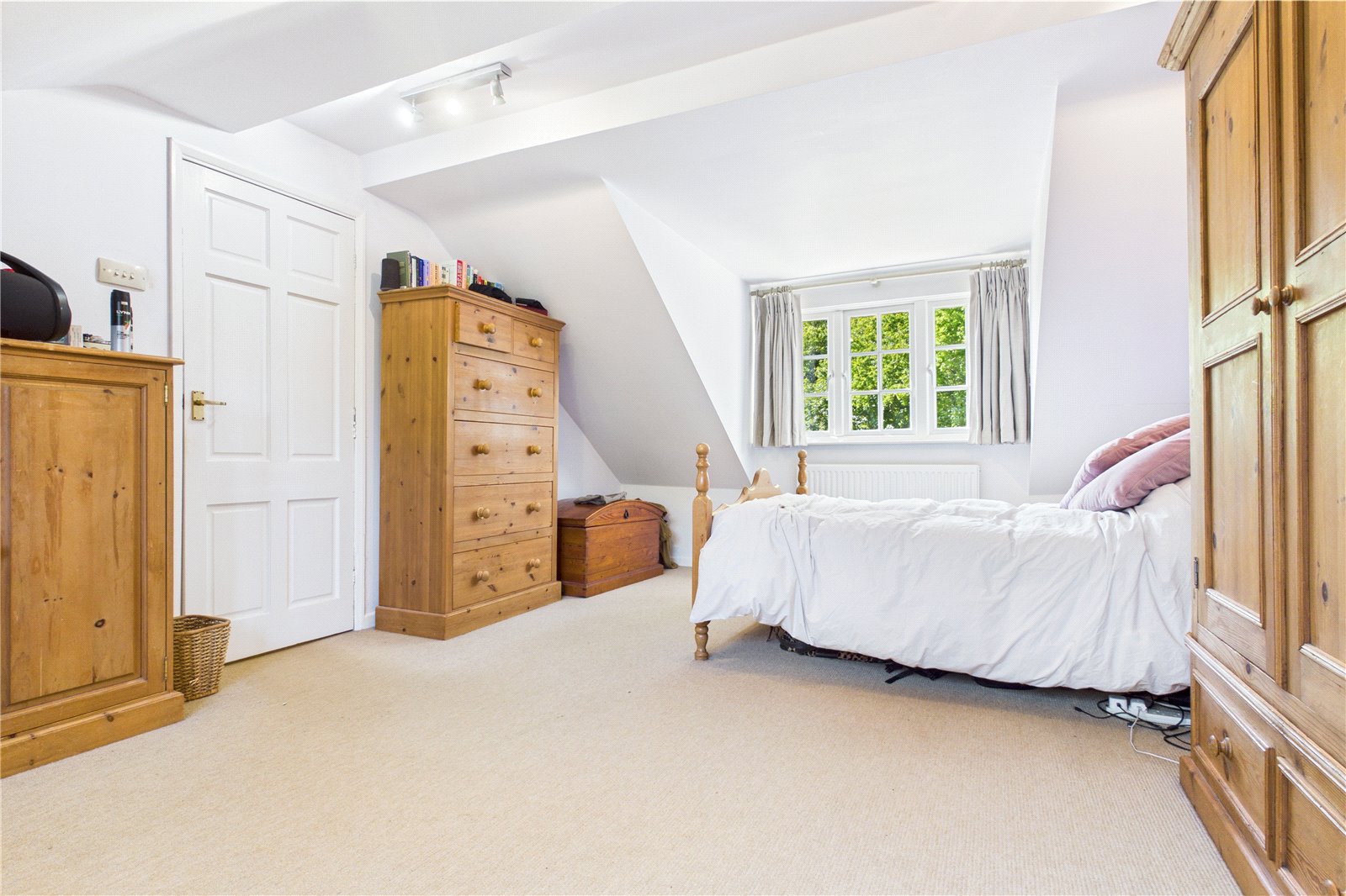 5 bedroom House for sale in Cold Ash, Thatcham, Berkshire