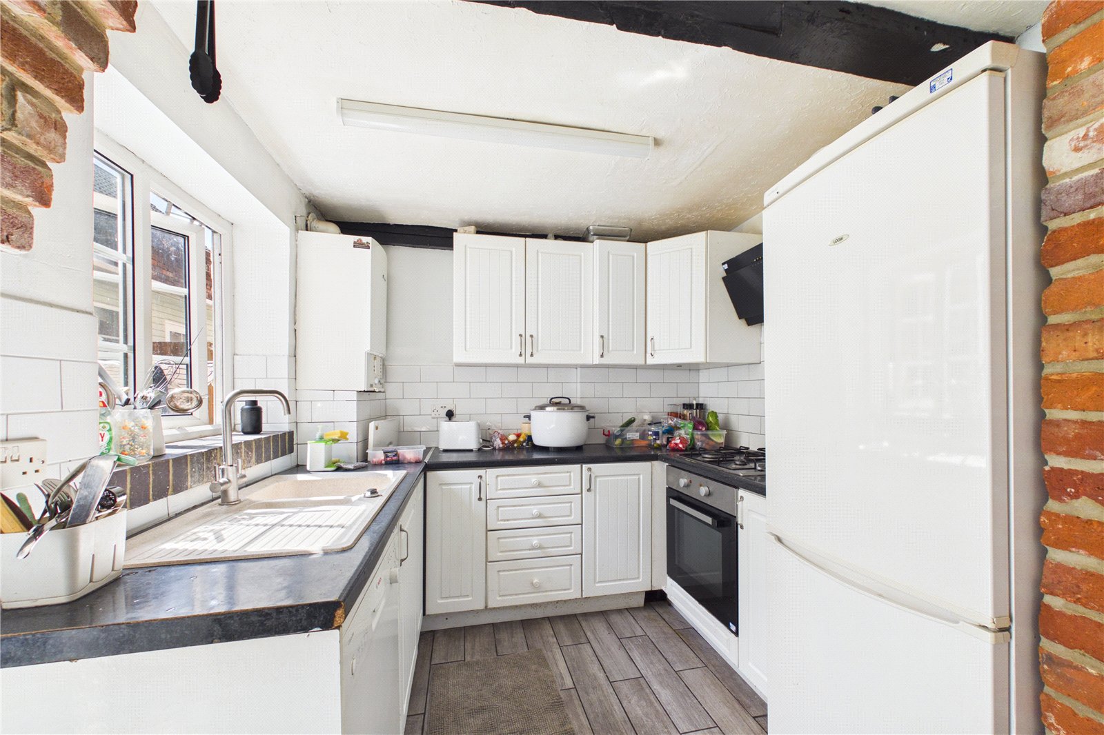 4 bedroom House to let in Newbury, Berkshire