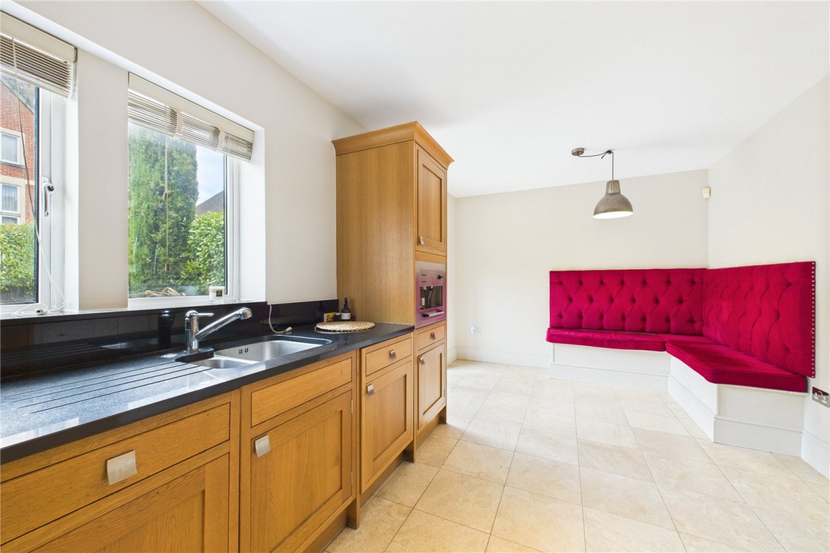 Upper Woolhampton, Reading, Berkshire