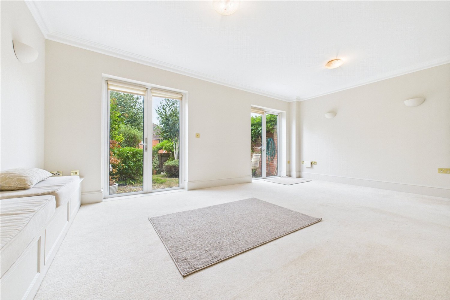 Upper Woolhampton, Reading, Berkshire