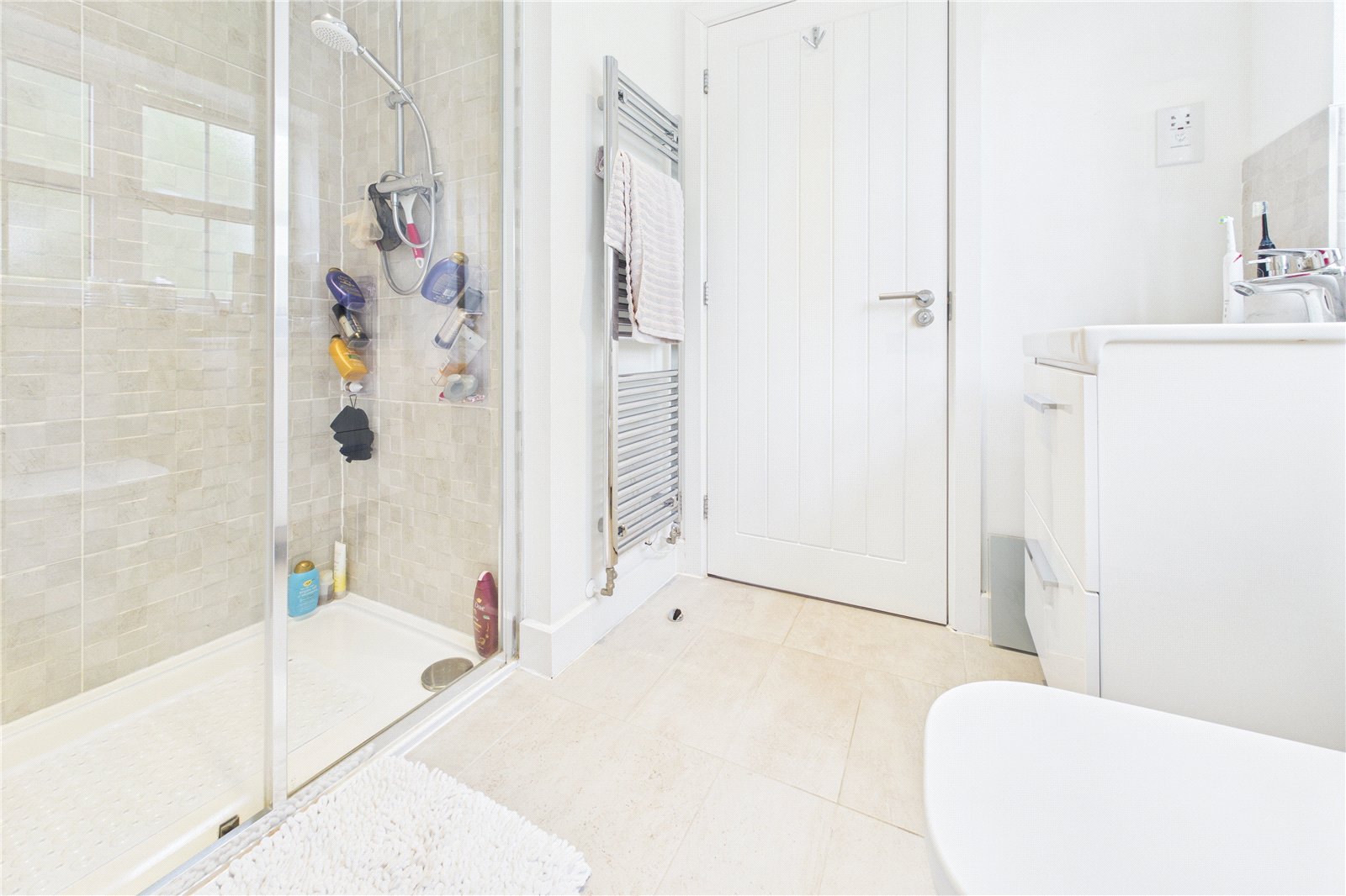 4 bedroom House for sale in Newbury, Berkshire