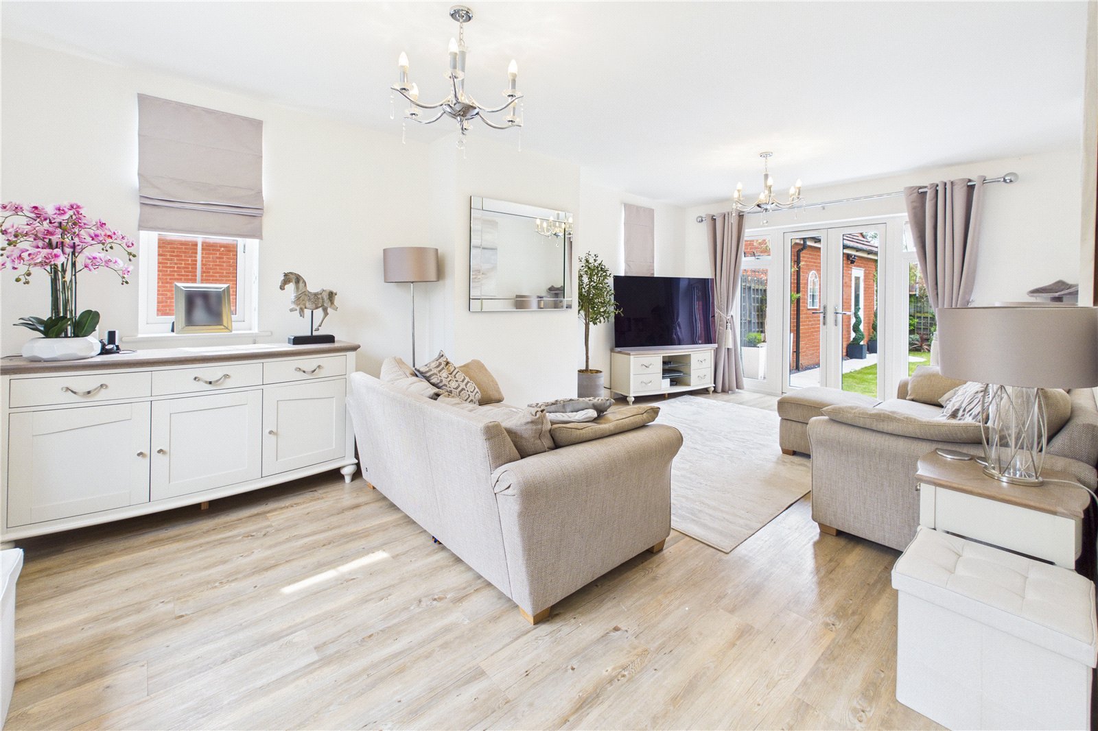 4 bedroom House for sale in Newbury, Berkshire