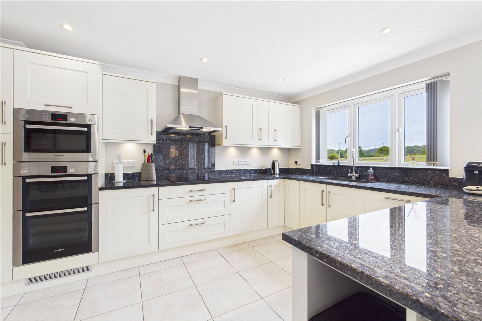 4 bedroom House for sale in Curridge Road, Curridge, Thatcham