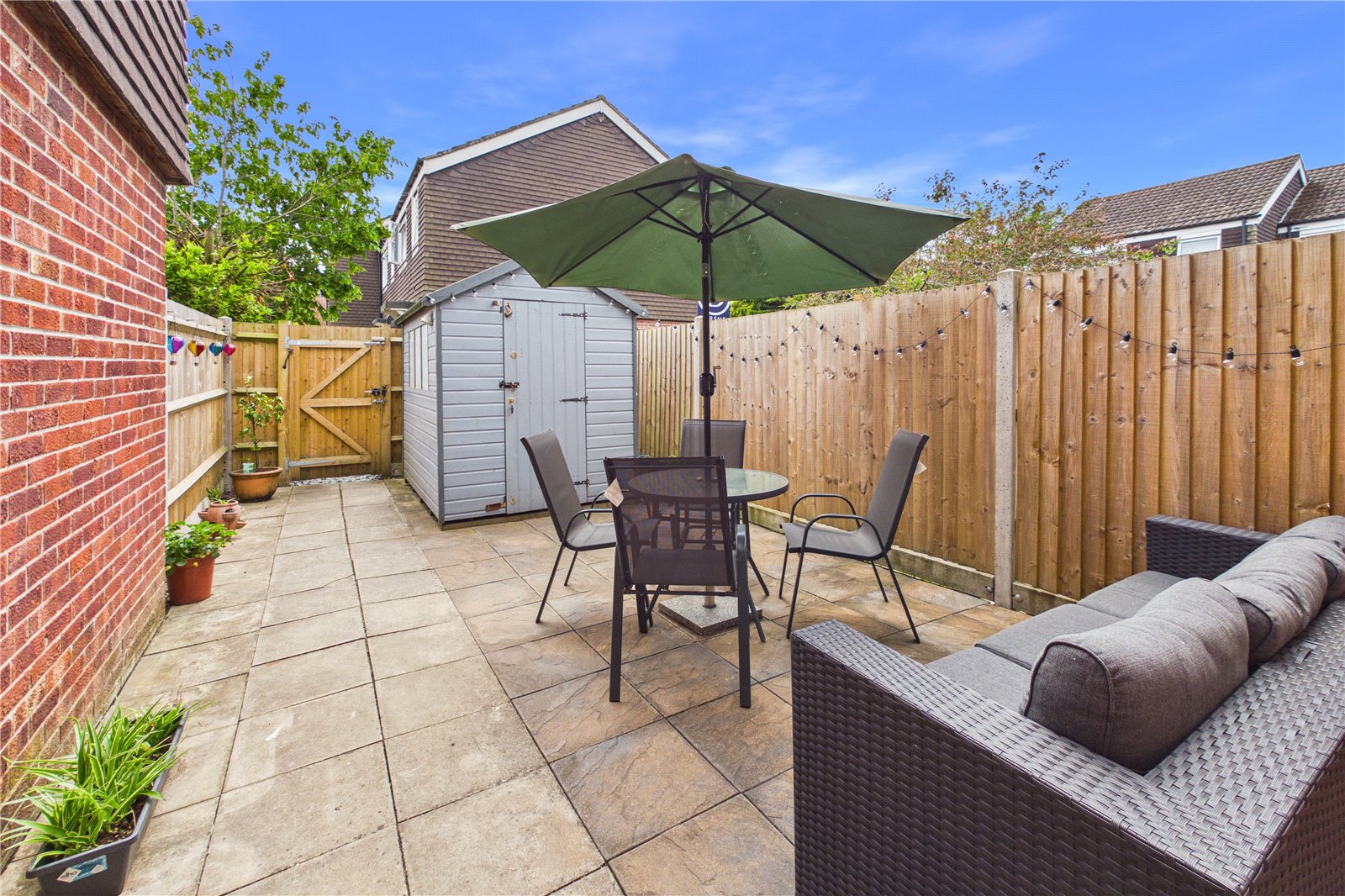 2 bedroom House for sale in Newbury, Berkshire