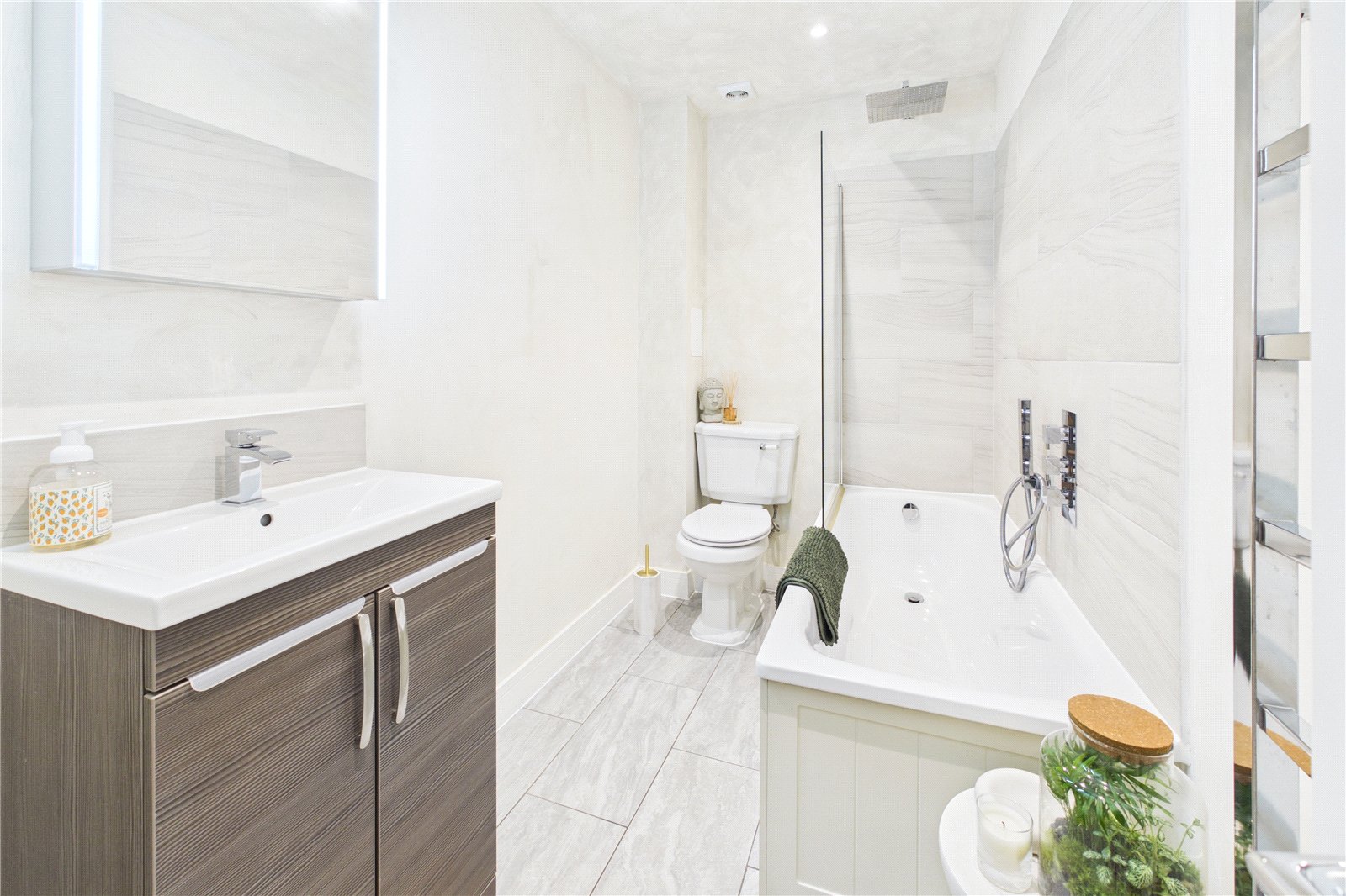 2 bedroom Flat for sale in Newbury, Berkshire