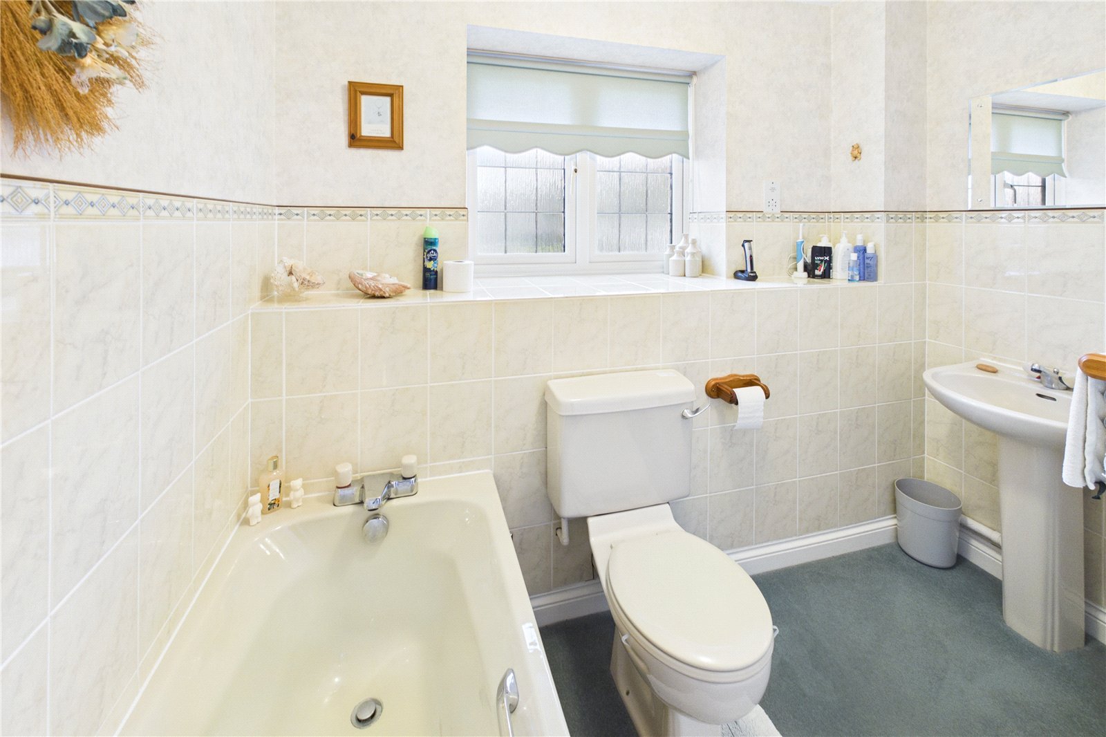 4 bedroom House for sale in Kintbury, Hungerford, Berkshire