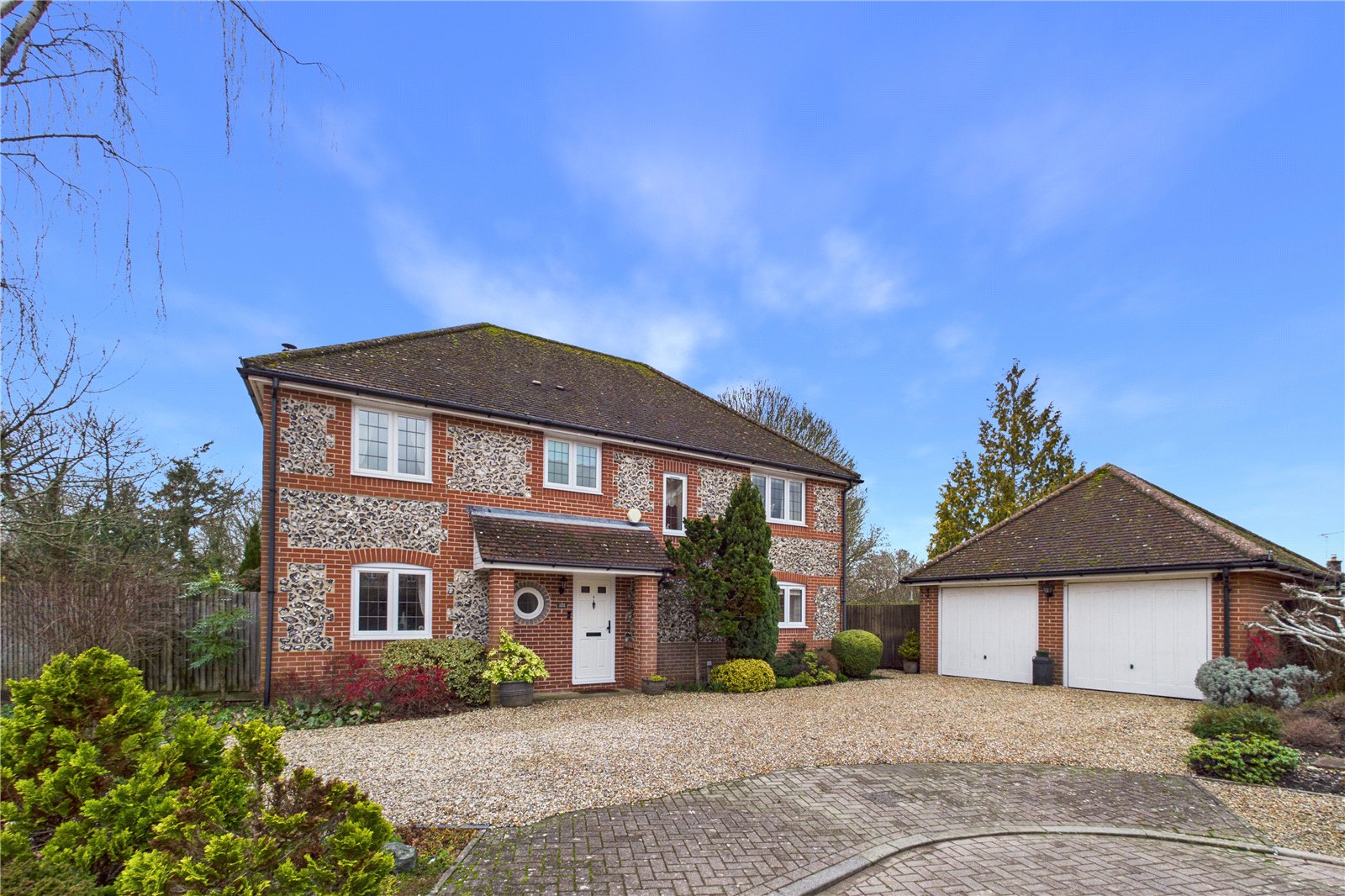 4 bedroom House for sale in Kintbury, Hungerford, Berkshire