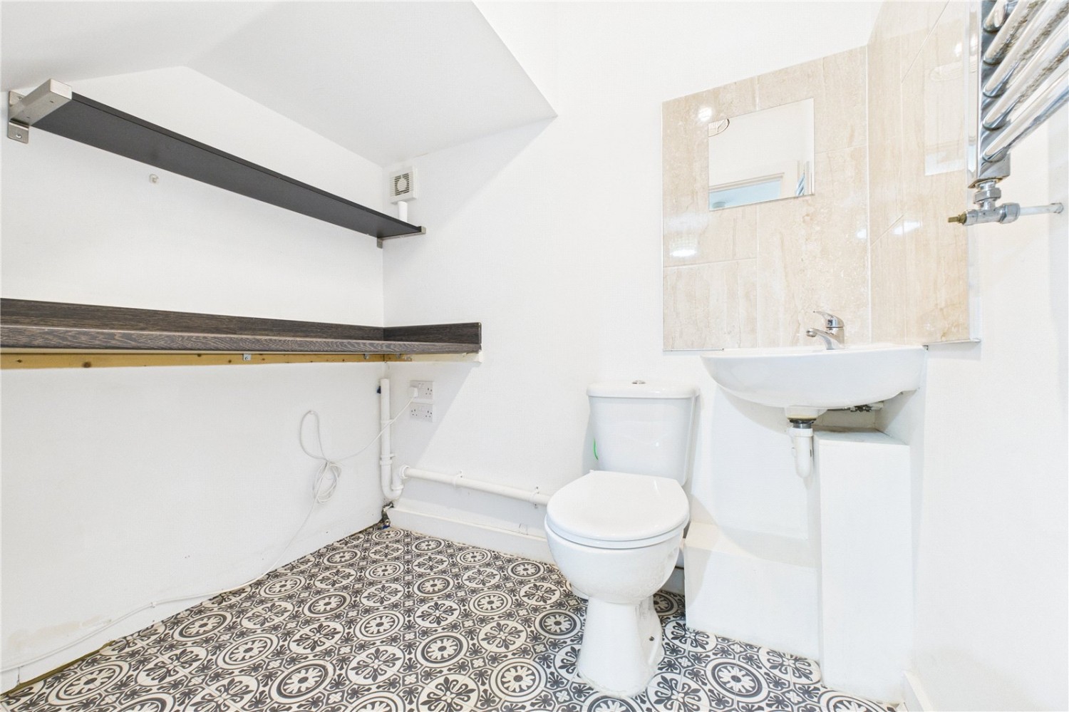 Padworth, Reading, Berkshire