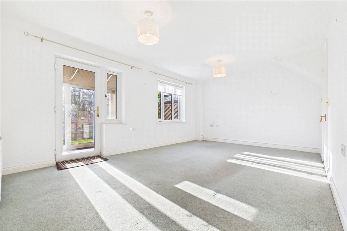 Bath Road, Woolhampton, Reading