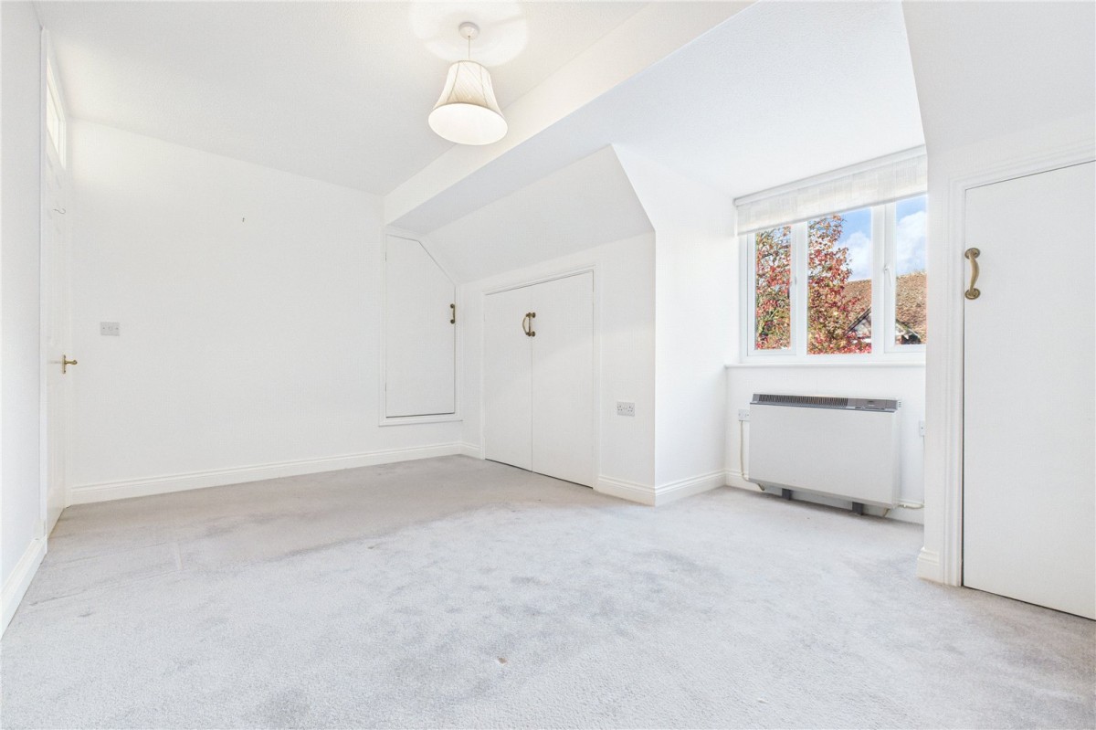 Bath Road, Woolhampton, Reading