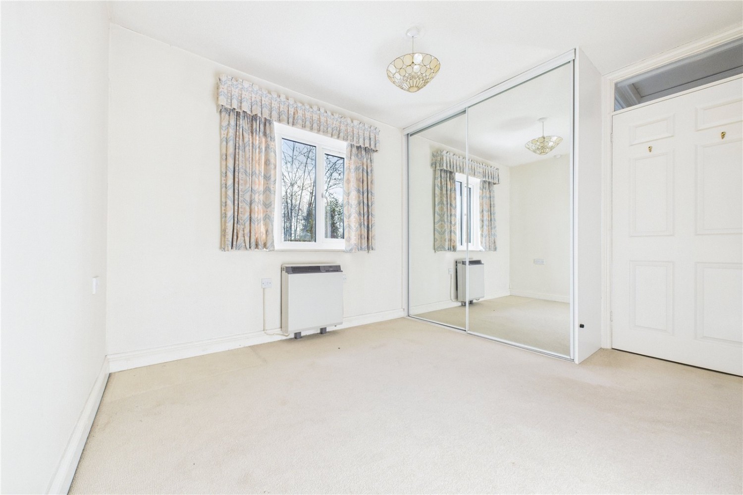 Bath Road, Woolhampton, Reading