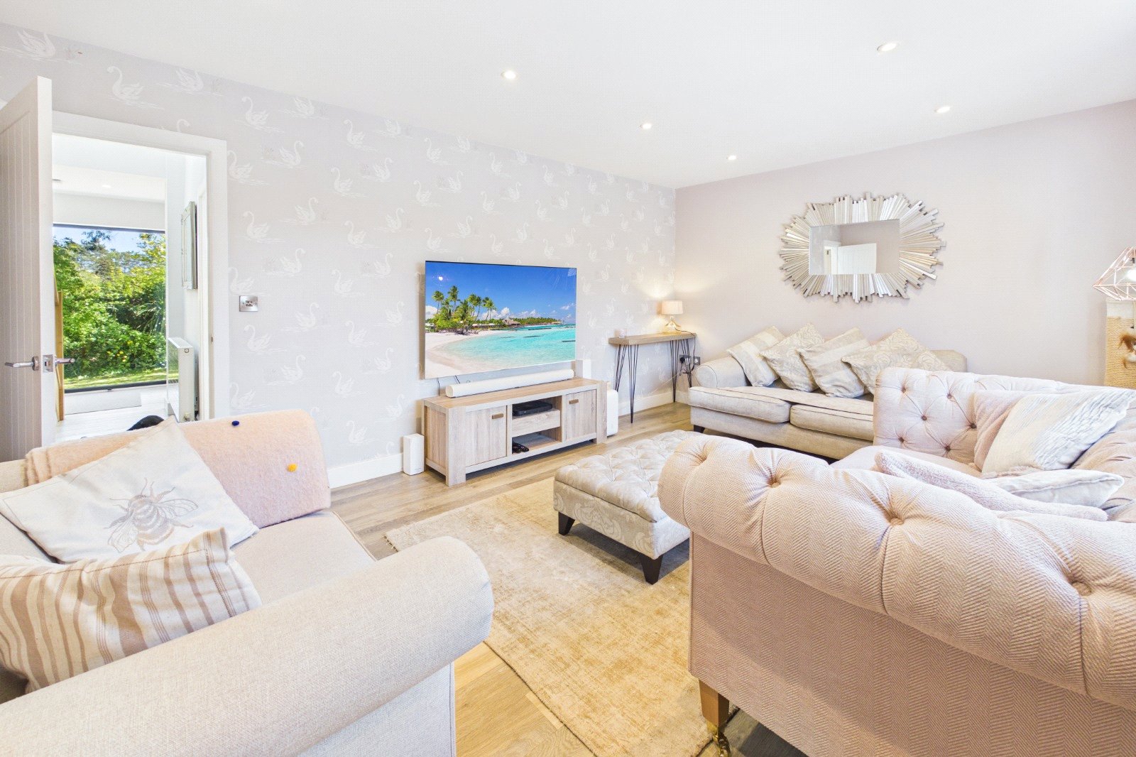 5 bedroom House for sale in Newbury, Berkshire