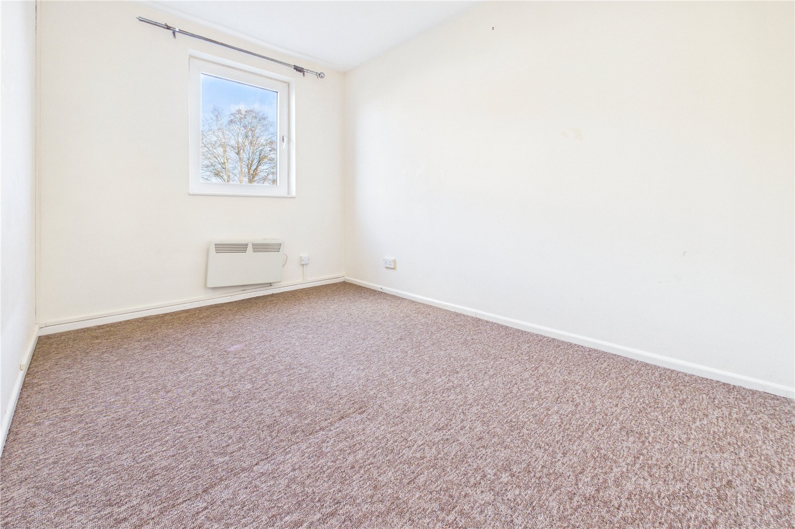 2 bedroom Flat for sale in Thatcham, Berkshire