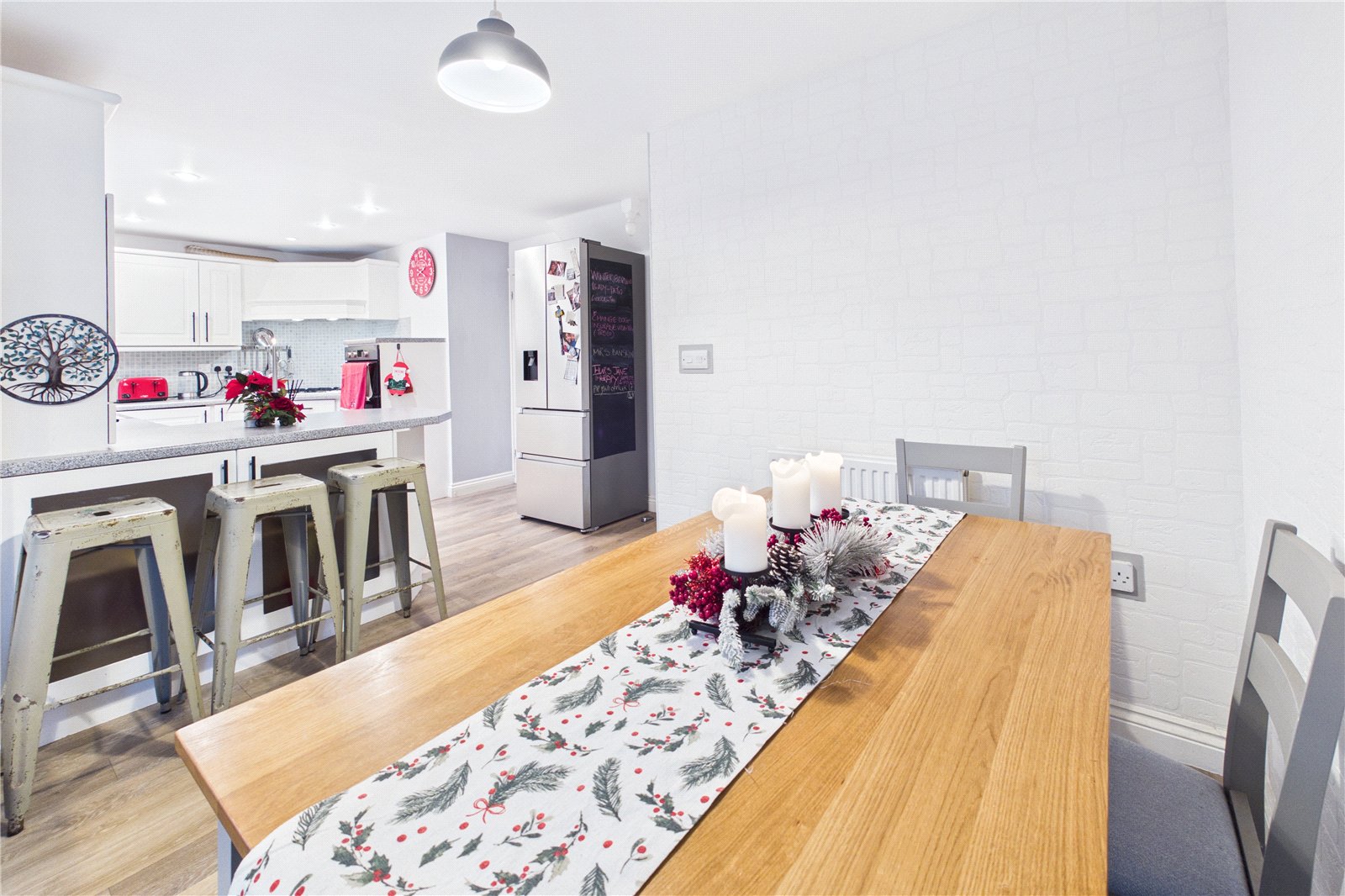 4 bedroom House for sale in Thatcham, Berkshire