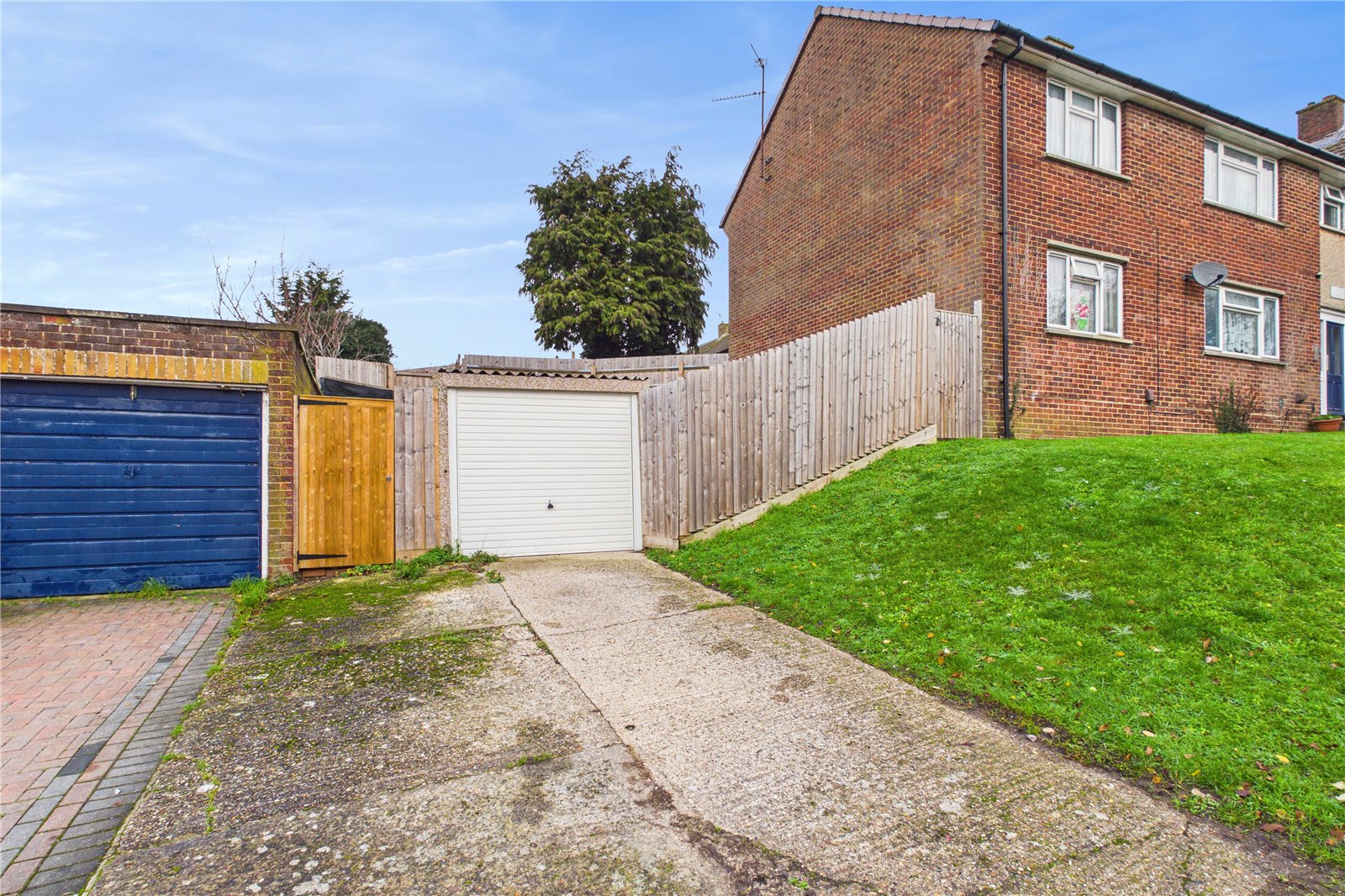 2 bedroom Flat for sale in Newbury, Berkshire