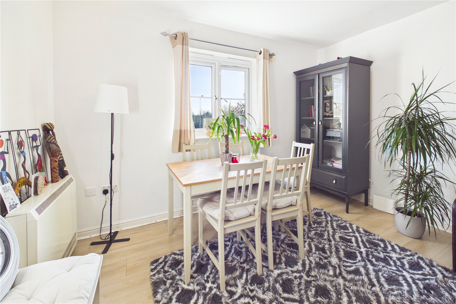 2 bedroom Flat for sale in Newbury, Berkshire