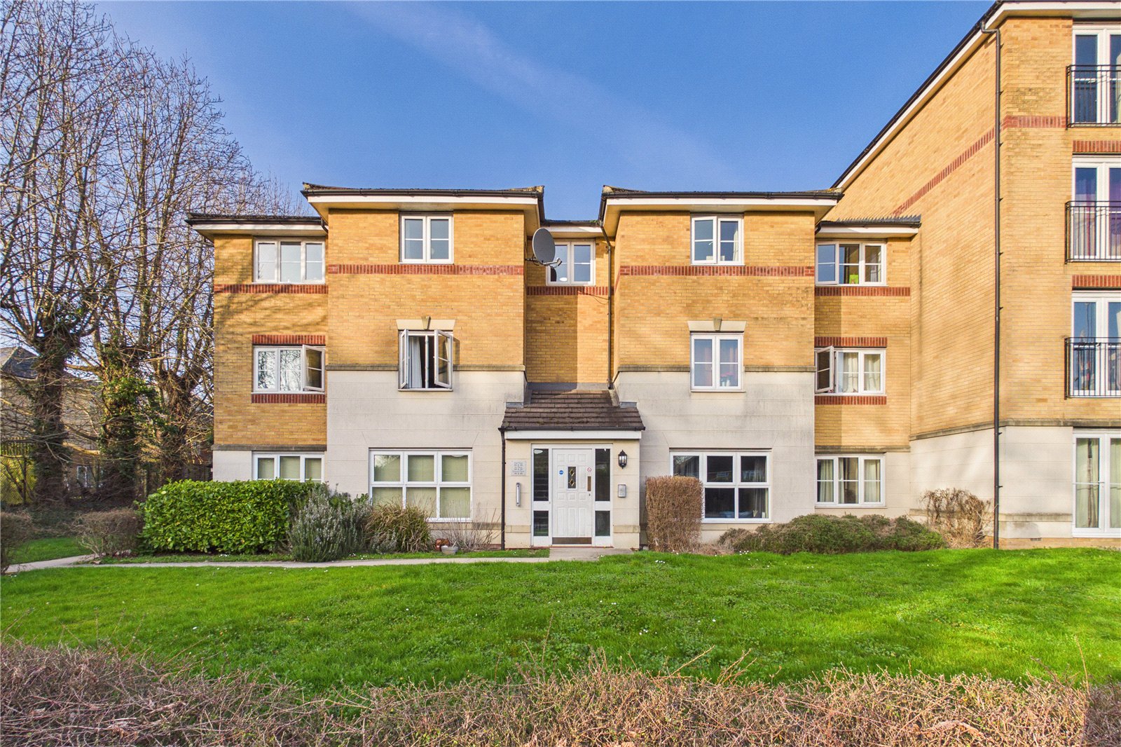 2 bedroom Flat for sale in Newbury, Berkshire