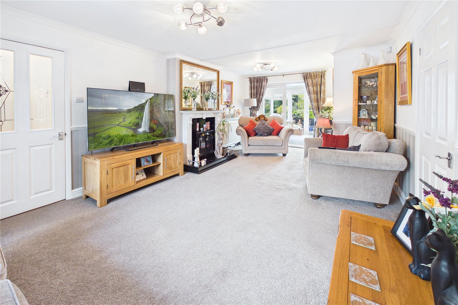 3 bedroom Bungalow for sale in Newbury, Berkshire