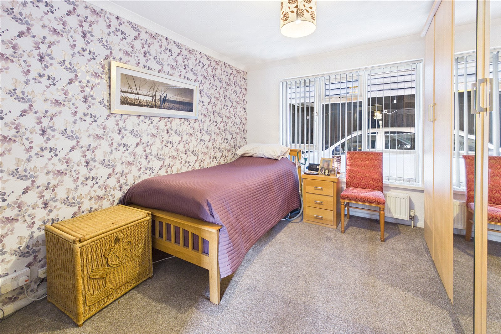 3 bedroom Bungalow for sale in Newbury, Berkshire