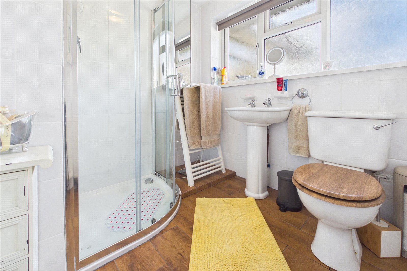 3 bedroom Bungalow for sale in Newbury, Berkshire