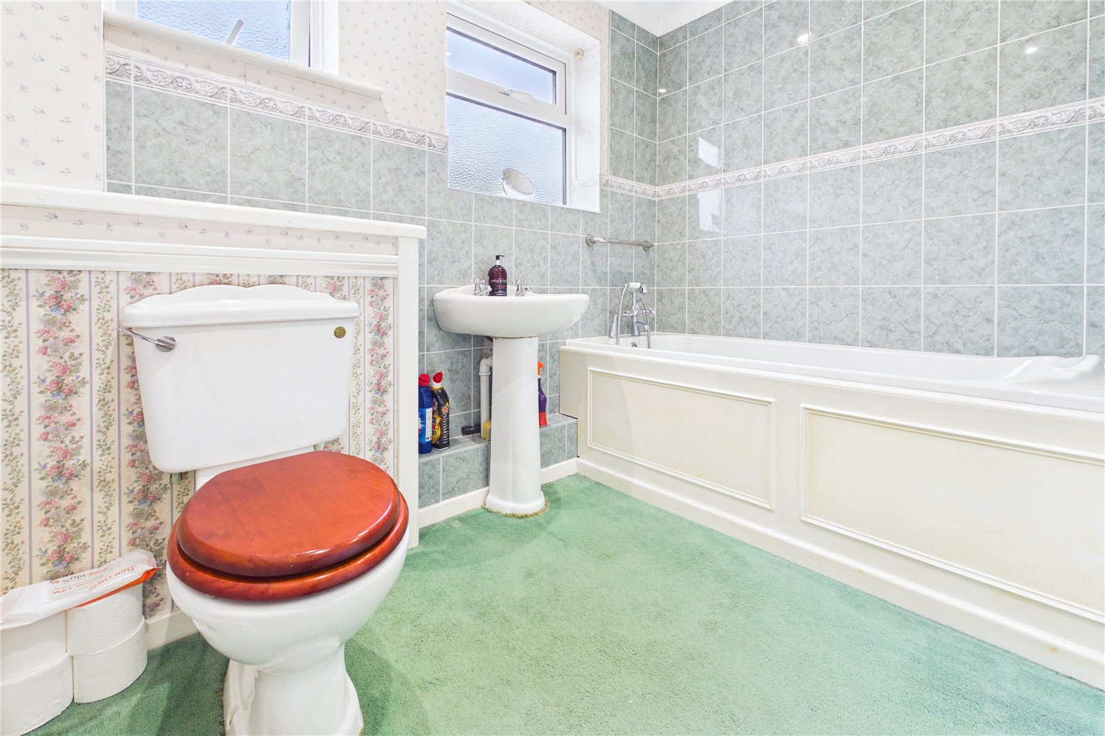 3 bedroom House for sale in Newbury, Berkshire