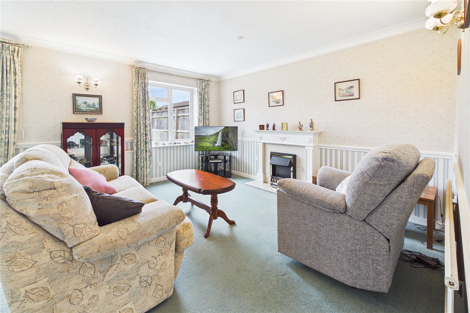 3 bedroom House for sale in Newbury, Berkshire