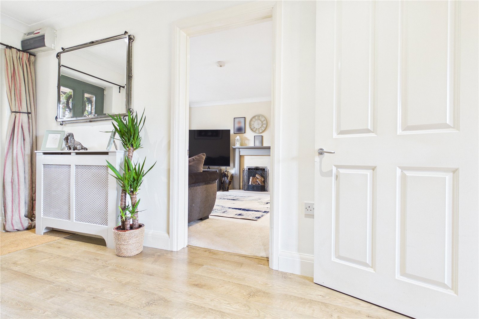 5 bedroom House for sale in Wash Water, Newbury, Berkshire