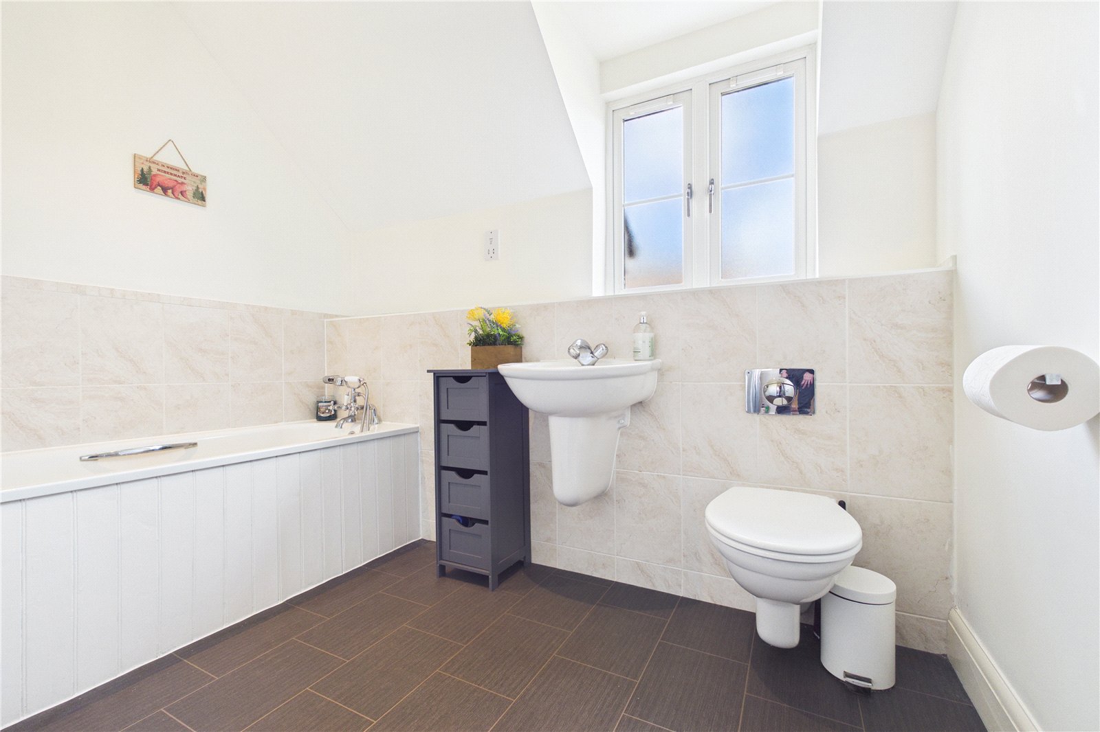5 bedroom House for sale in Wash Water, Newbury, Berkshire