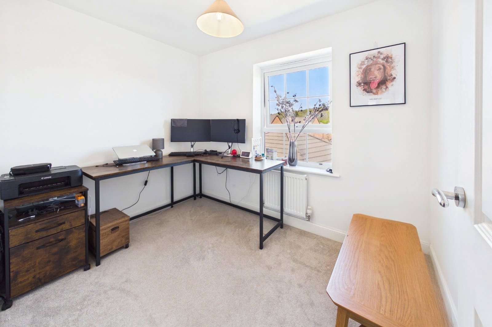 4 bedroom House for sale in Donnington, Newbury, Berkshire
