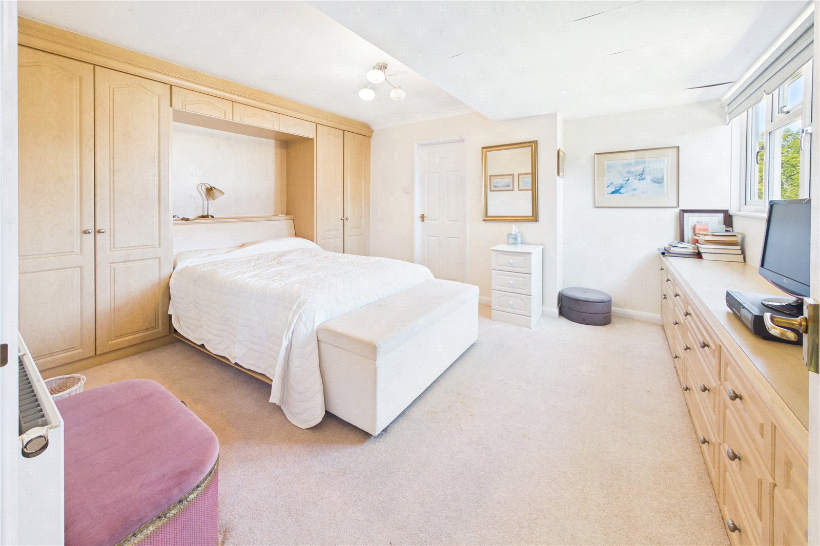 4 bedroom House for sale in Highclere, Newbury, Hampshire