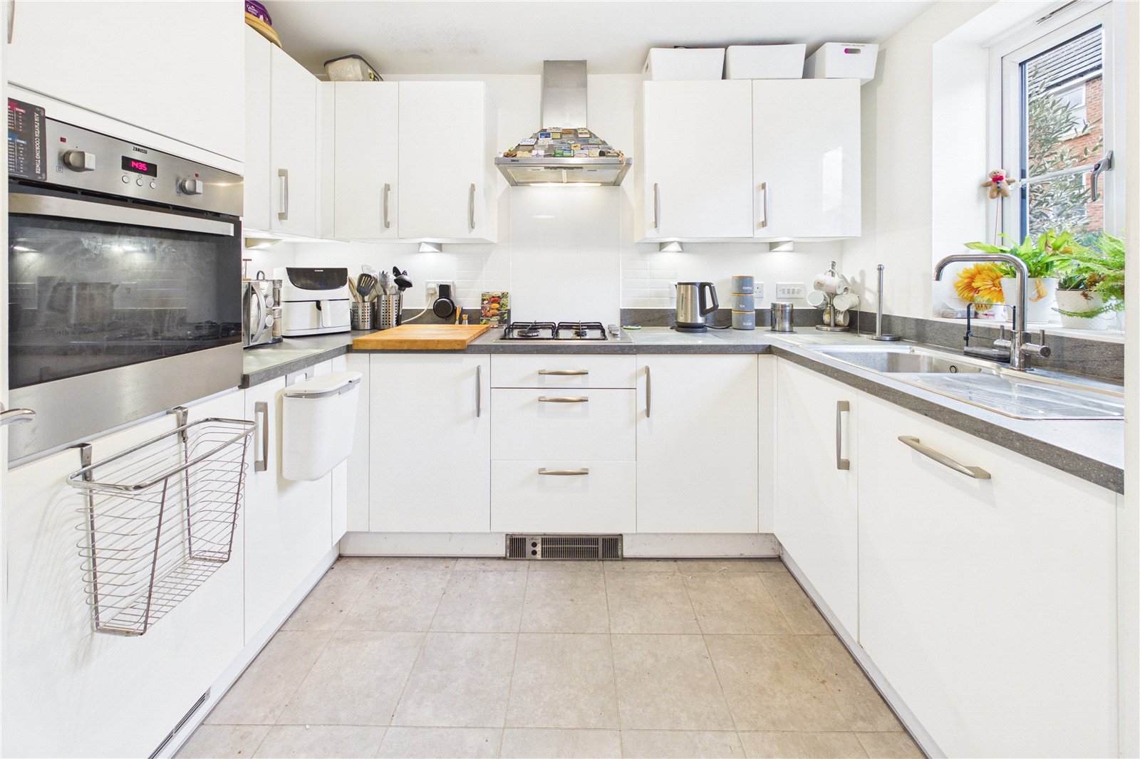 3 bedroom House for sale in Newbury, Berkshire