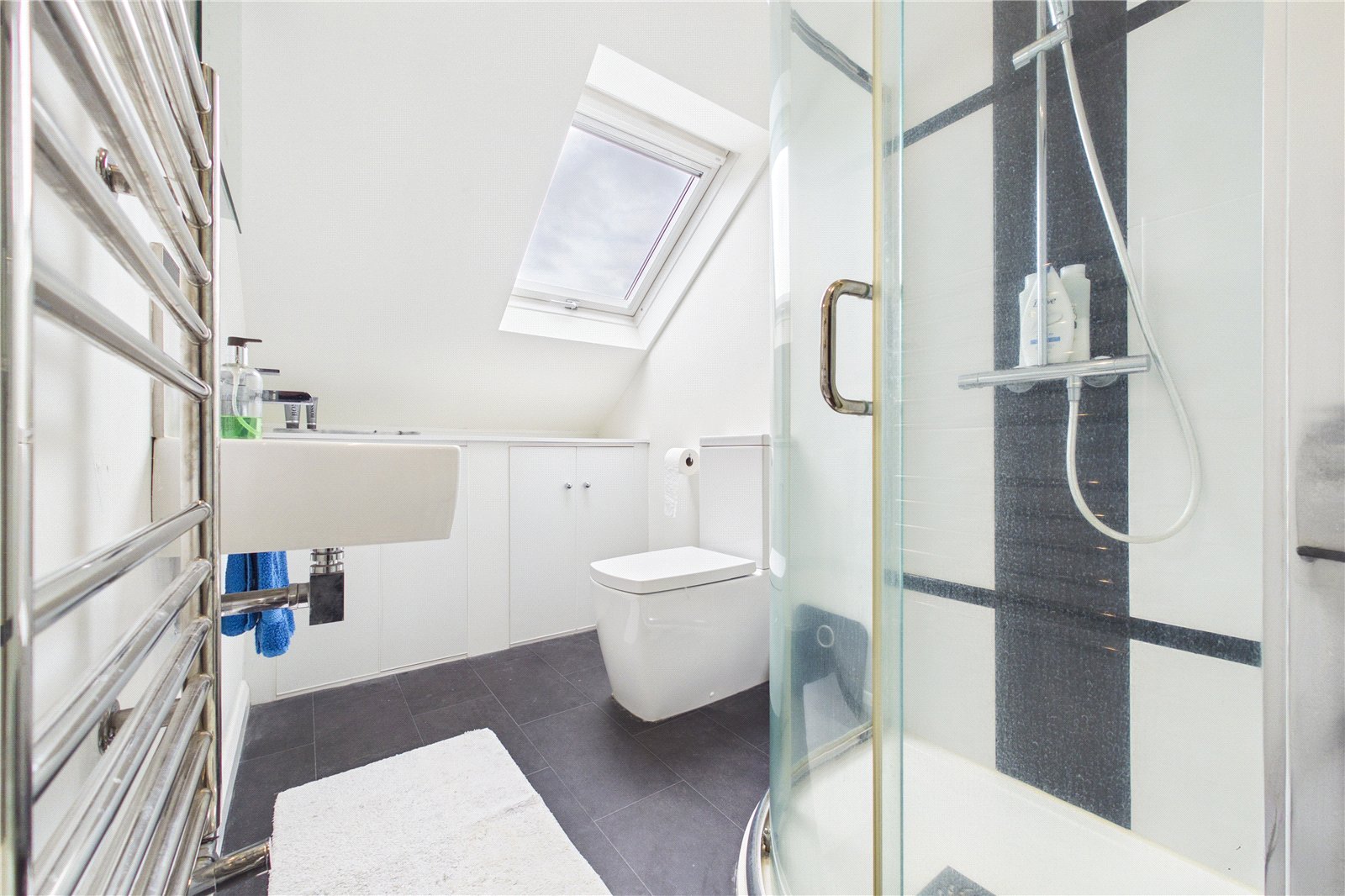 4 bedroom House for sale in Newbury, Berkshire
