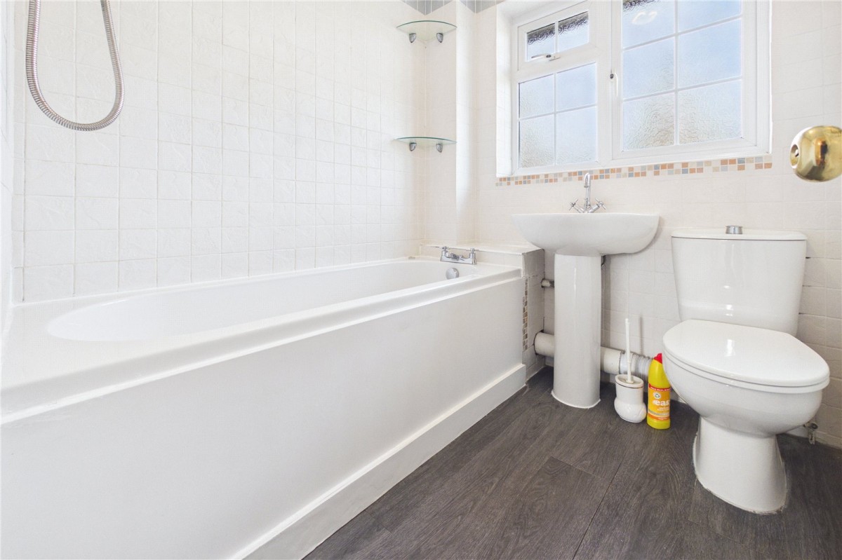 Woolton Hill, Newbury, Hampshire