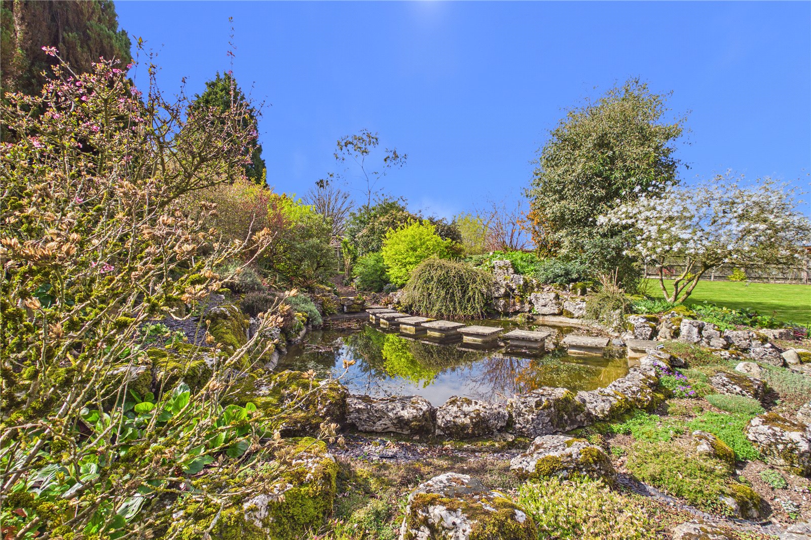 4 bedroom Bungalow for sale in Kingsclere, Newbury, Hampshire