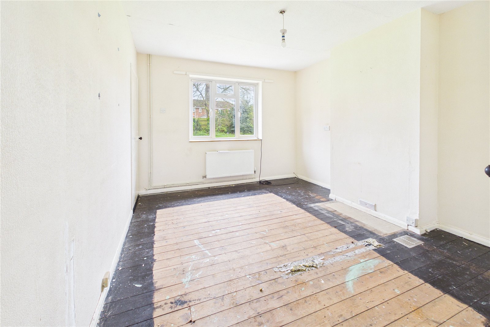 1 bedroom Bungalow for sale in Newbury, Berkshire