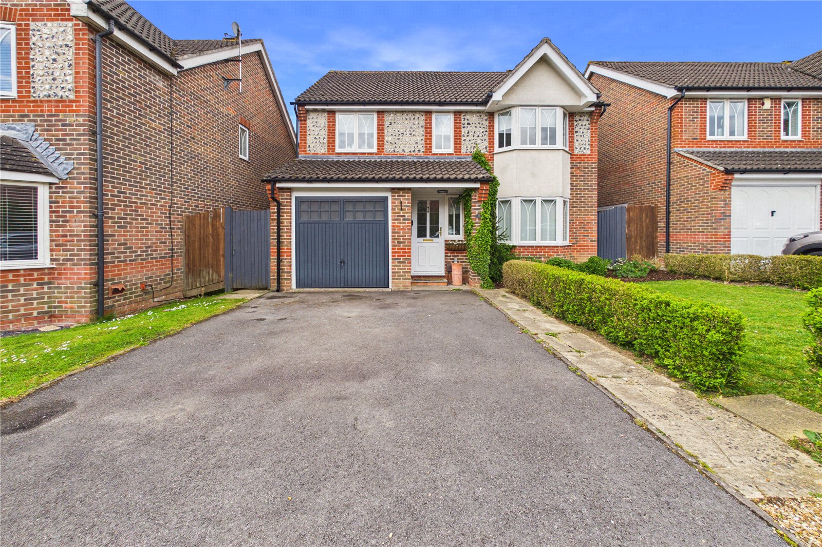 4 bedroom House for sale in Thatcham, Berkshire