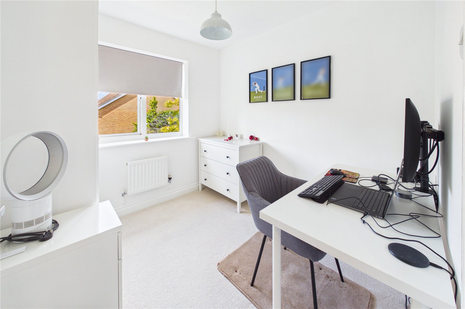 4 bedroom House for sale in Thatcham, Berkshire