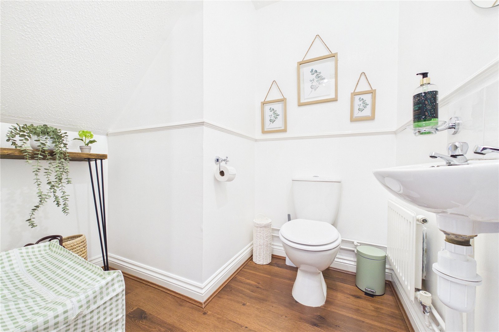 4 bedroom House for sale in Thatcham, Berkshire