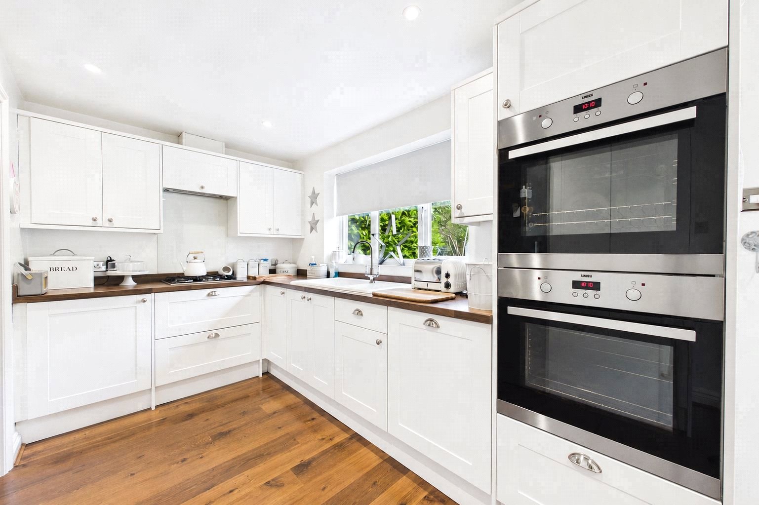 4 bedroom House for sale in Thatcham, Berkshire