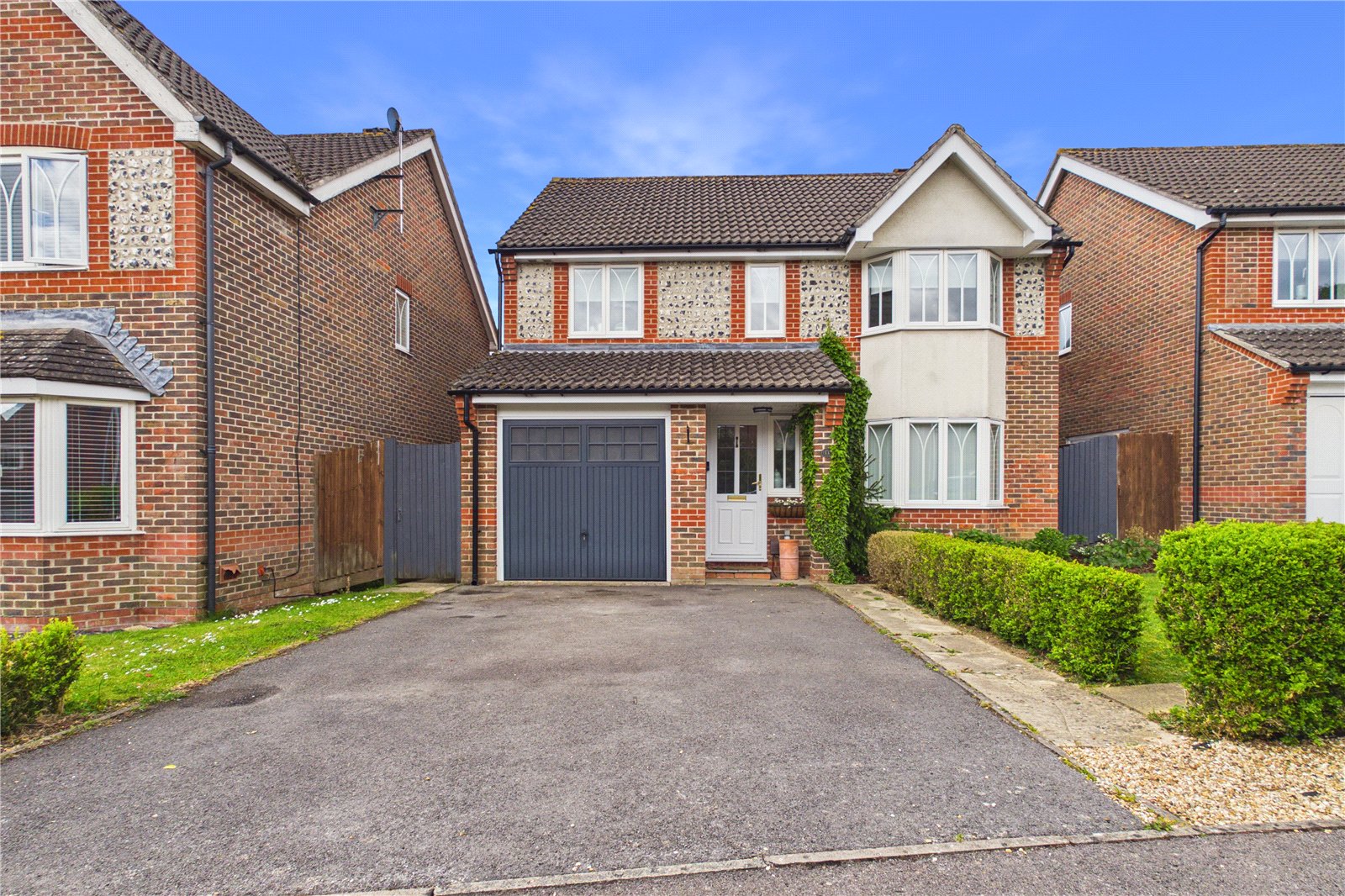 4 bedroom House for sale in Thatcham, Berkshire