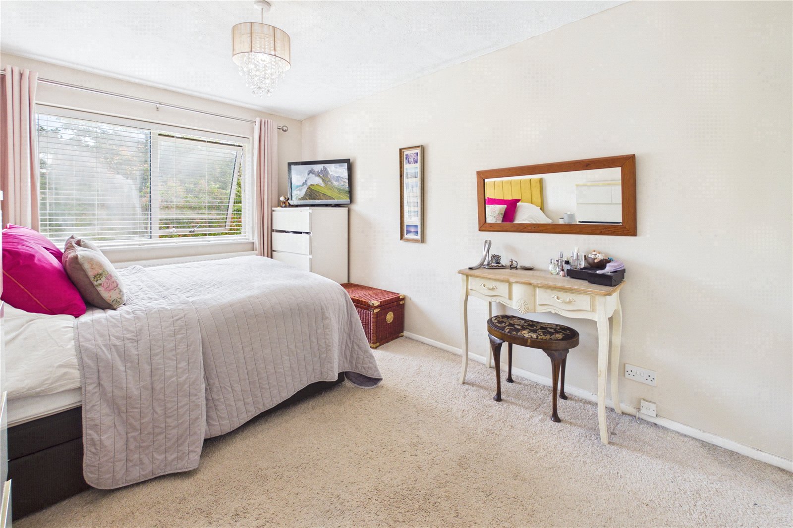 4 bedroom House for sale in Hermitage, Thatcham, Berkshire