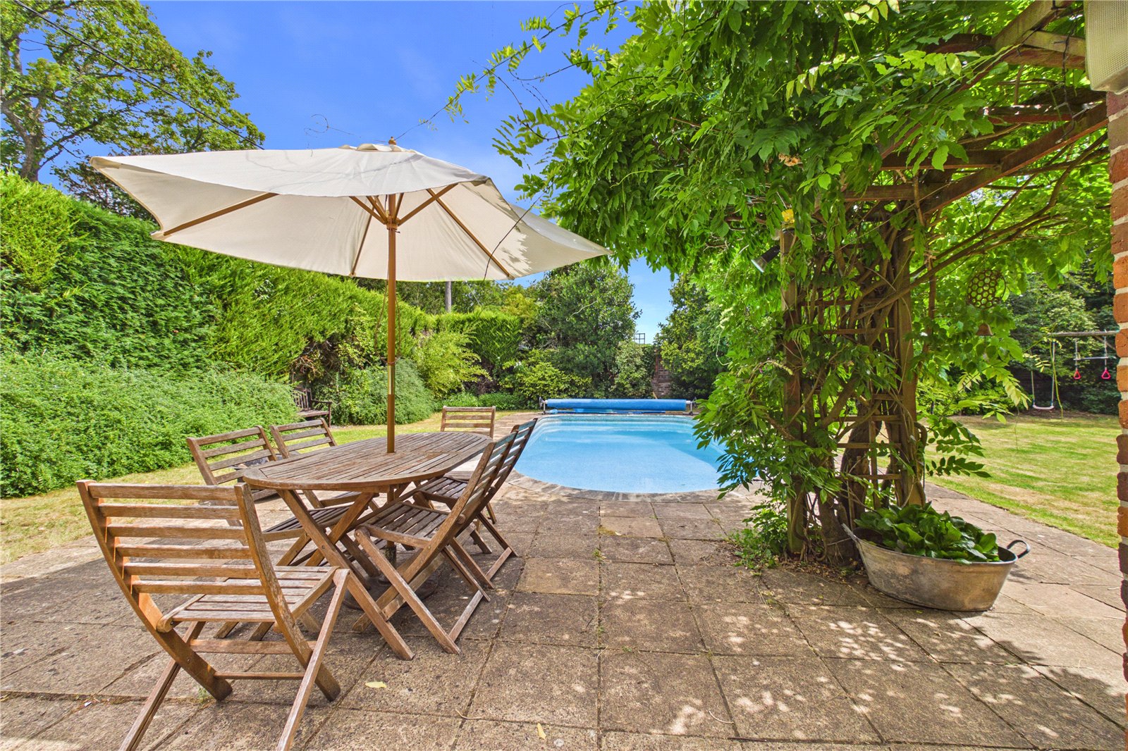 4 bedroom House for sale in Hermitage, Thatcham, Berkshire