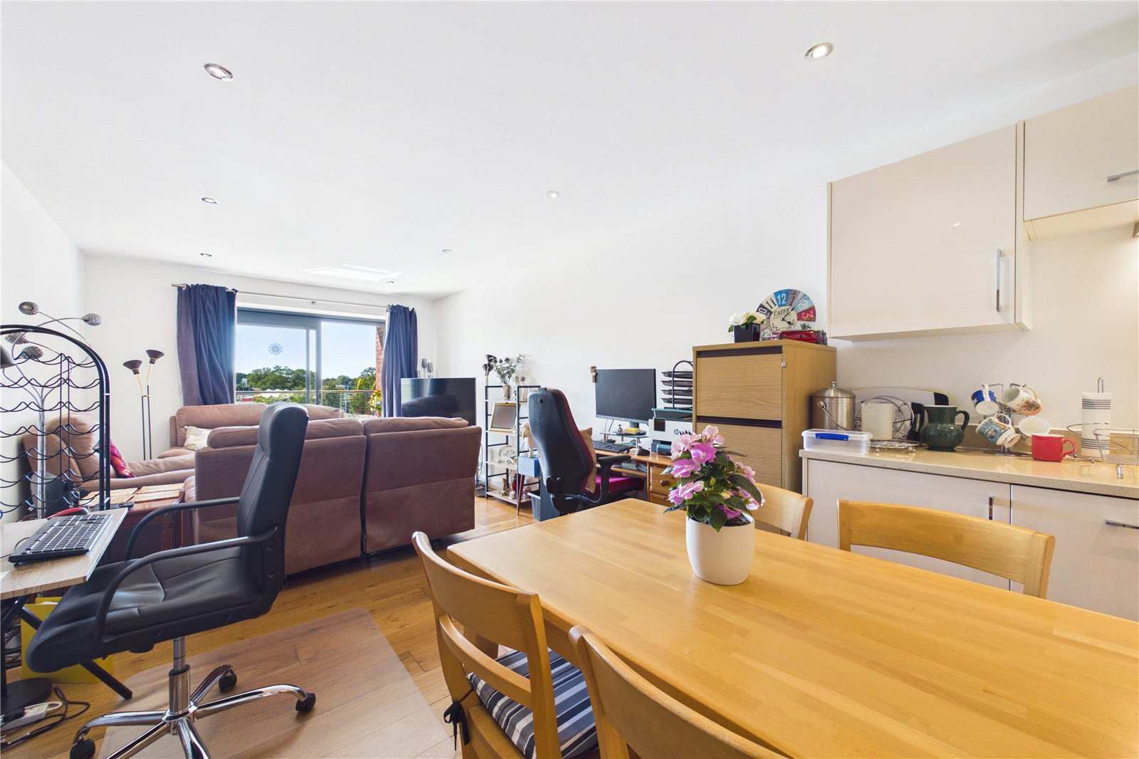 2 bedroom Flat for sale in Newbury, Berkshire